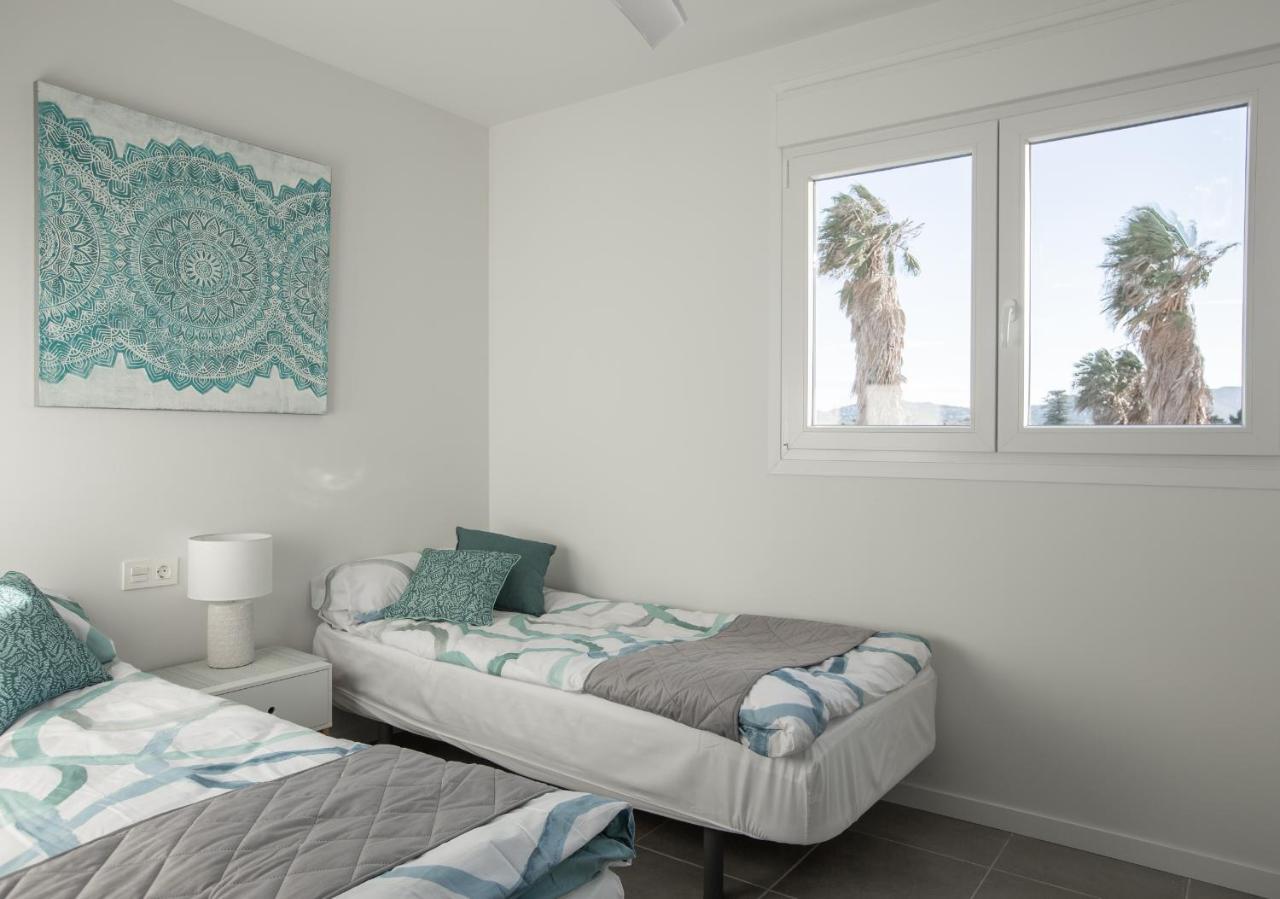 Sunny Apartment In Denia With Outdoor Swimming Pool And Garage Parking Place Included, 300M From The Sandy Beach Zewnętrze zdjęcie
